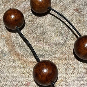 medium size Aslato, Aslatua, Asalato, Cas Cas,Patica, Televi,