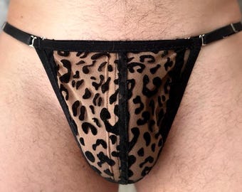 メンズ ヒョウ柄Tバック、シースルーメッシュエキゾチック下着、セクシーな男性用ランジェリー、調節可能なGストリングブリーフ、ヒムブリーフ、フラットフロントビーチタンヌーディスト