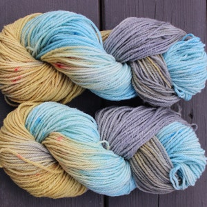 High Tide, Hand Dyed, Yarn, DK, Locally Sourced, Tunis, Merino, Tan, Gray, Blue, Red, 210 Yards image 2