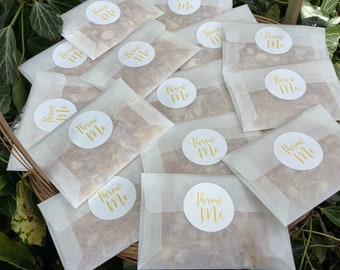 100 x Biodegradable Confetti Bags - Real Flower Confetti - Dainty marigold Petals - D.I.Y - you fill packets