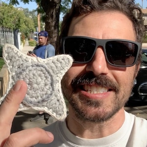 Make your very own CROCHETED NINJA STAR!