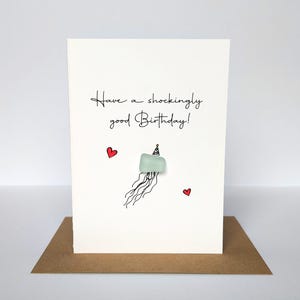 Carte d'anniversaire personnalisée avec une méduse en verre de mer et un chapeau - Carte de voeux unique faite main pour des occasions spéciales - Carte personnalisable