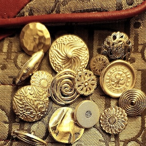 20 Vintage Gorgeous, Gold Plated Buttons, Made in Italy, Assortment of Buttons, 14mm - 23mm,