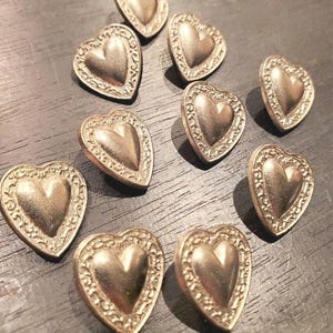 7 Heart Buttons, White Silver or Antique Silver, 3/4", Shank back, Vintage Metal Buttons