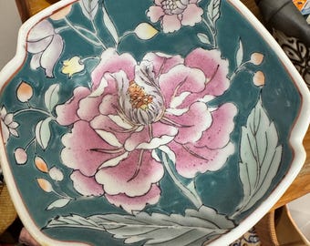 Vintage Asian Inspired Floral Bowl Peony Trinket Dish Cottage Decor, so dang pretty!!