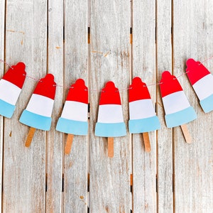 Red White & Blue Paper Rocket Pop Garland, Fourth of July Popsicle Banner, Summer Party Decoration, Patriotic Banner, Independence Day Decor