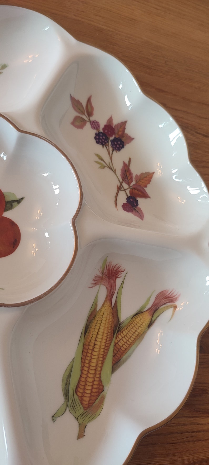Royal Worcester EVESHAM Gold Trim Six Part Divided Dish - Etsy