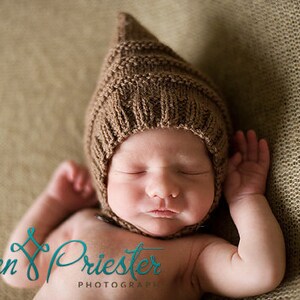 infant hat with chin strap