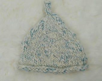 Baby hat pixie pointy gnome elf warm winter hat cream white blue pure wool textured thick thin boy baby shower gift 3-6 months size
