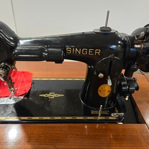 1948 Singer Sewing Machine