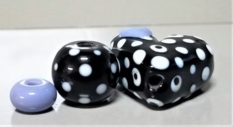 Spotty Dotty Mini Heart Set--Handmade Lampwork Glass Bead