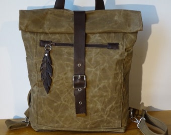 Plecak z płótna woskowanego (bagpack made of waxed material)