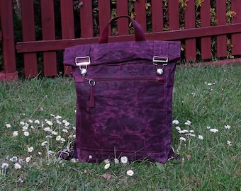 Plecak z płótna woskowanego (bagpack made of waxed material)