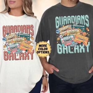 Camiseta Guardianes de la Galaxia Comfort Colors®, camiseta con casete Guardianes de la Galaxia, camiseta de Disney Marvel, camiseta con canciones, camiseta de Disney para amantes de la música