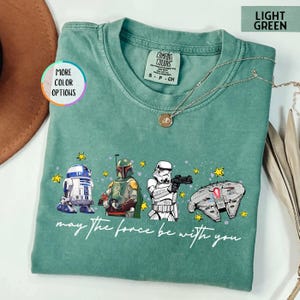 Camiseta Comfort Colors® Que la Fuerza te acompañe, Camiseta Disney Star Wars, Camiseta Galaxy's Edge, Camisetas para viajes a Disney World, Camiseta Mandalorian imagen 7