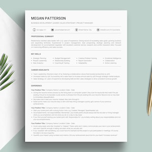 ATS Friendly Resume For 2025 Creative CV Template with Cover Letter for Job Applications Nursing Teacher Manager Curriculum Vitae Minimalist