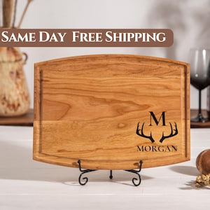 Deer Antlers Personalized Cutting Board, Hunting, Housewarming Gift for Her, Wedding Gifts for Couple, Hostess Gift, Deer Design Engraved