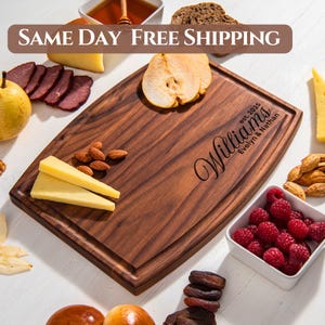 Personalized Cutting Board, Custom Charcuterie Board, Wedding Gift, Housewarming Gift, Bridal Shower Gift, Anniversary Gift, Gift for Couple