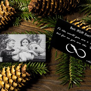 Gepersonaliseerde gegraveerde aluminium kaart met jouw foto - het perfecte cadeau voor Moederdag!