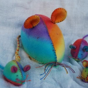 Sewing Kit for you to create THE MOUSE FAMILY image 1