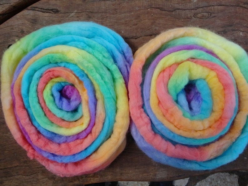 Hand Painted Pure Wool Fleece in Rainbow Colours for Wet or Dry Felting or Weaving image 5