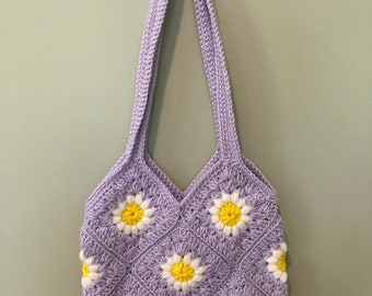 Daisy Granny Square Bag, size medium