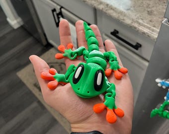 Magnetic Flexi Gecko Toy - Adorable Blob Gecko Fidget, Articulated, Cute Home Decor, Mini Refrigerator Magnet - Unique Lizard Gift