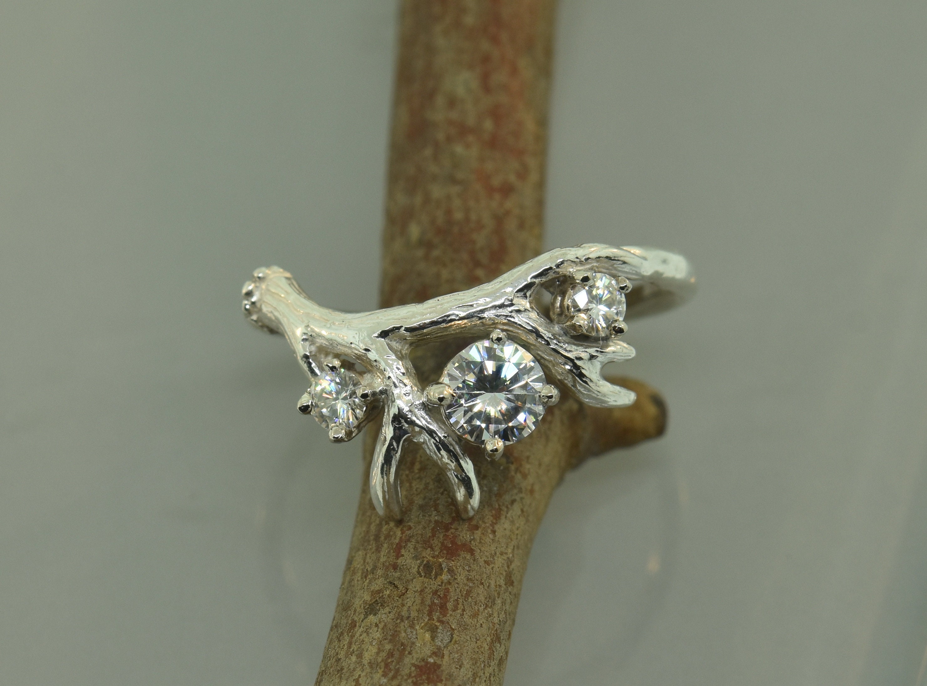 Antler diamond hot sale engagement ring