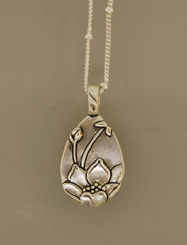 Unfolded Lotus Necklace image 3