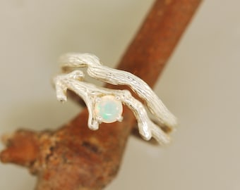 Bud Branch set with Opal, Alternative wedding ring, opal ring, wedding ring, twig ring, branch ring, opal twig ring, silver twig ring.