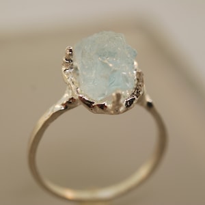 Free form Aquamarine Ring, Raw aquamarine ring, Rough Stone Ring, Twig Ring, aquamarine ring, sterling twig ring, raw stone ring image 3