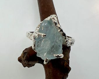 Raw Aquamarine Ring: Sterling Silver Twig Band, Freeform Stone