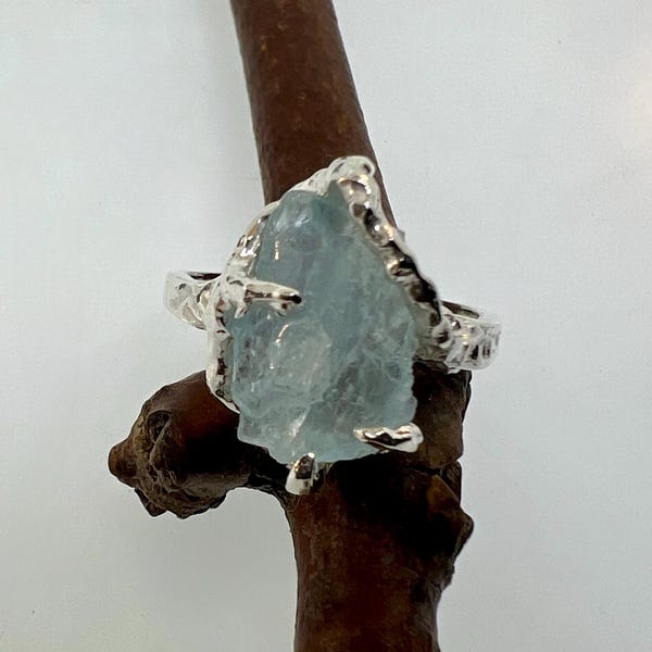 Raw Aquamarine Ring: Sterling Silver Twig Band, Freeform Stone
