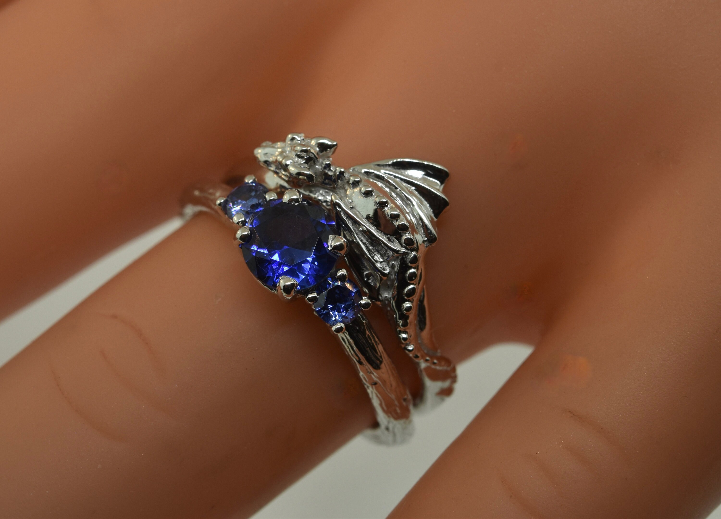 Dragon diamond ring best sale