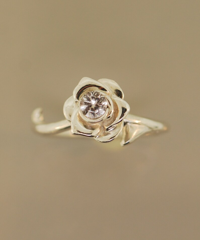 Double Thorned Rose Ring With White Sapphire Rose Ring Thorn Etsy