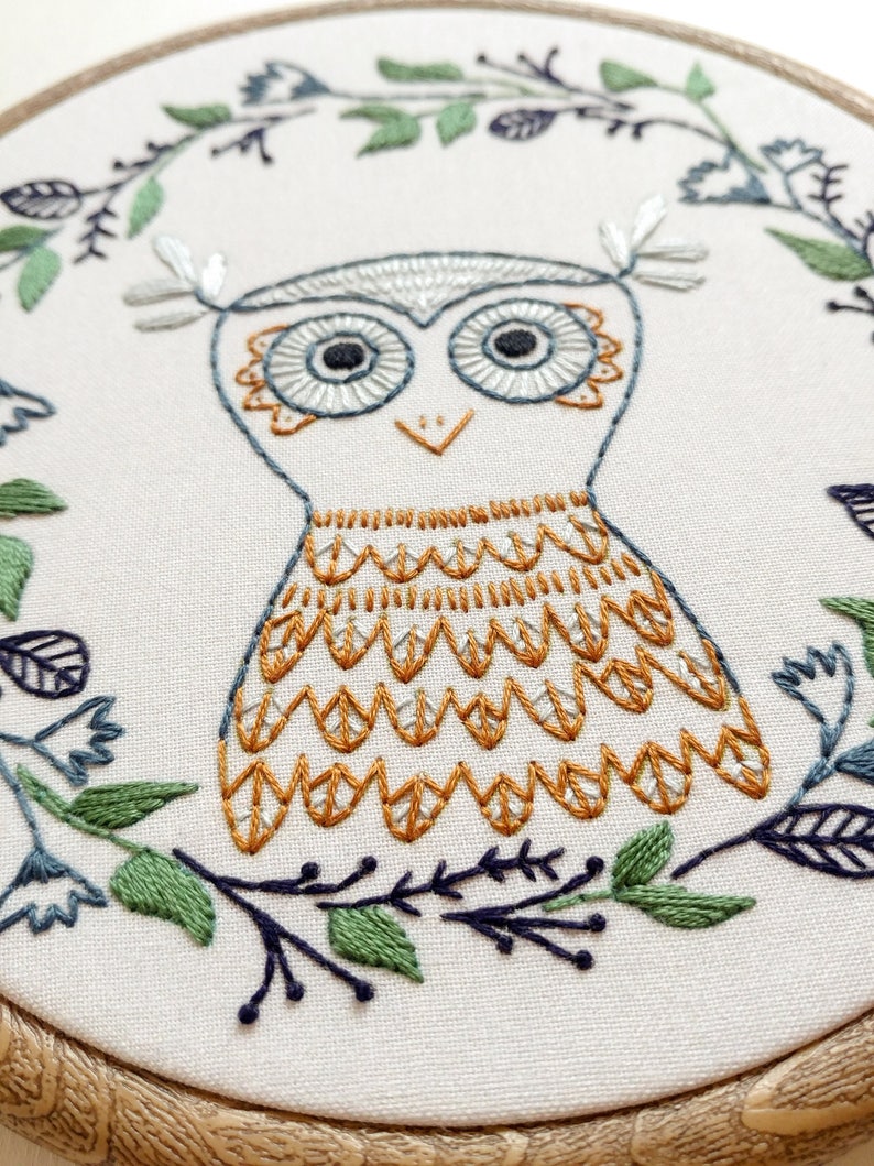 OWLETTE pdf embroidery pattern, embroidery hoop art, wise owl, owl with wreath frame, fall wreath design, stitched owl, bird embroidery image 2