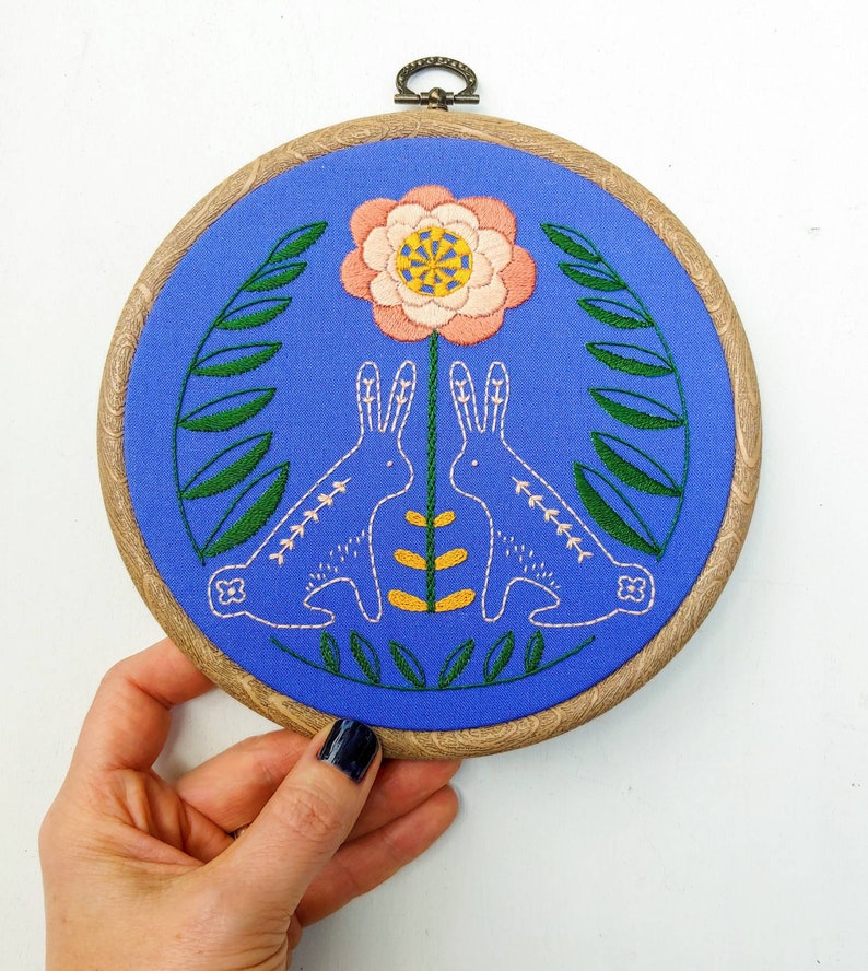 SUNNY BUNNIES pdf embroidery pattern, embroidery hoop art, bunnies and flower, folk art, bunny design, blue bunnies hoop image 2