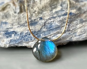 Labradorite Necklace Sterling Silver, 14k Gold Fill Handmade Labradorite Jewelry Blue Iridescent Crystal necklace for woman