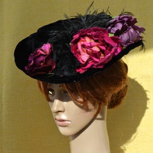 Edwardian Early 1900’s Flower Velvet Hat, Includes Hat Pin
