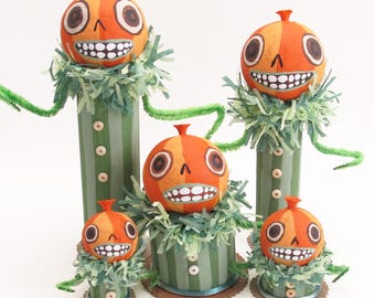 Figura surtida de hombre calabaza (cabeza de algodón hilado esculpida a mano)