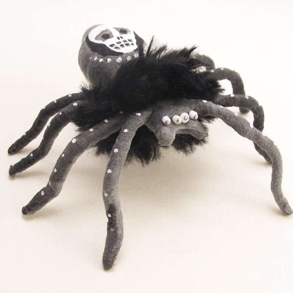 Gesponnen katoen Halloween Skull Back Spider Ornament