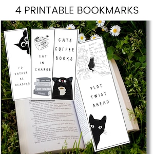 Peut inclure: Quatre marque-pages imprimables avec des motifs sur le thème des chats. Un marque-page dit "I'd rather be reading" avec une illustration de chat. D'autres disent "Cat in Charge", "Cats Coffee Books" et "Plot Twist Ahead".
