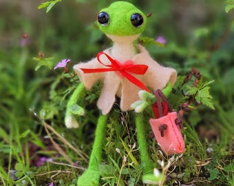 Figura de rana de fieltro de aguja, figura de sapo de lana caprichosa, adorable compañero de escritorio de estilo cottagecore, regalo para amantes de las ranas, mascota de escritorio hecha a mano, regalo único para un amigo