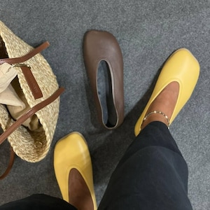 Bailarinas de piel amarillas para mujer con puntera anatómica / Bailarinas de piel amarillas hechas a mano para mujer con diseño de puntera anatómica