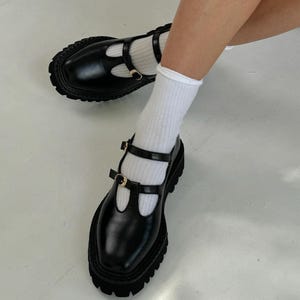 Mary jane | mary jane shoes | handmade shoes | vintage shoes | mary jane heels | mary jane flats | platform shoes | leather mary jane