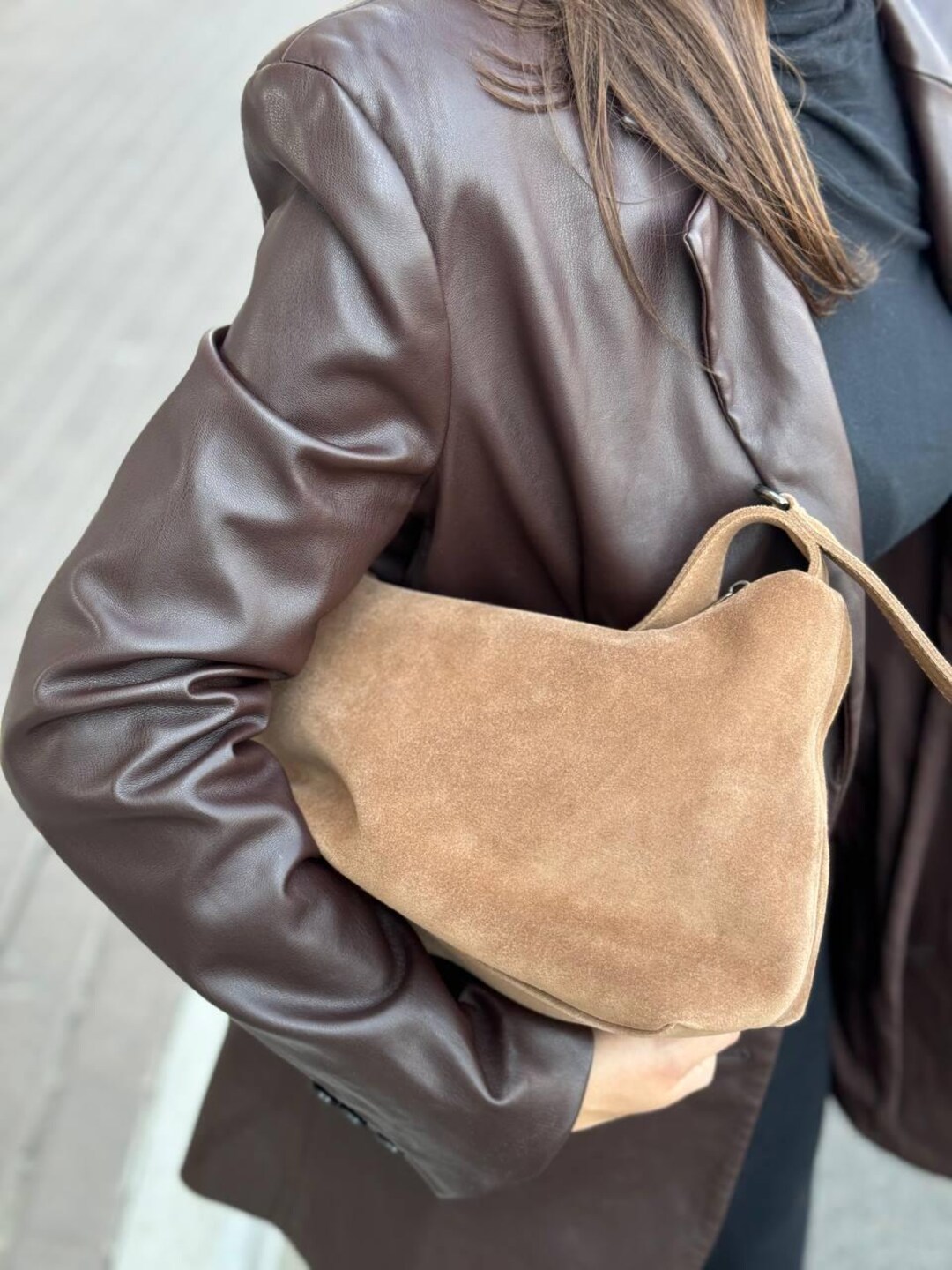 Borsa shopper in pelle scamosciata realizzata a mano: borsa tote