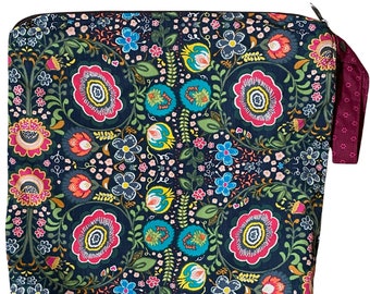 Large 14 x 16 x 4 Wet Bag / Khokhloma Floral Boho Fabric / Perfect for Diapers / Gym / Swim / SEALED SEAMS and Snap Strap