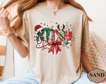 Camiseta navideña de enfermera, suéter navideño de enfermería, camiseta navideña de enfermera, camiseta navideña de enfermera escolar, camiseta navideña de enfermera con estetoscopio