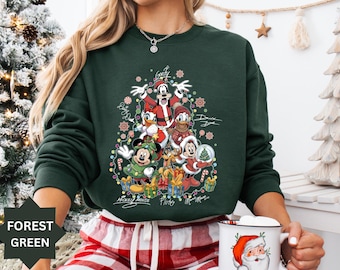 Retro Disney Christmas Sweatshirt, Mickey & Friends Disneyland Sweater Family Christmas Sweat,Disney Holiday Mickey's Very Merry Christmas