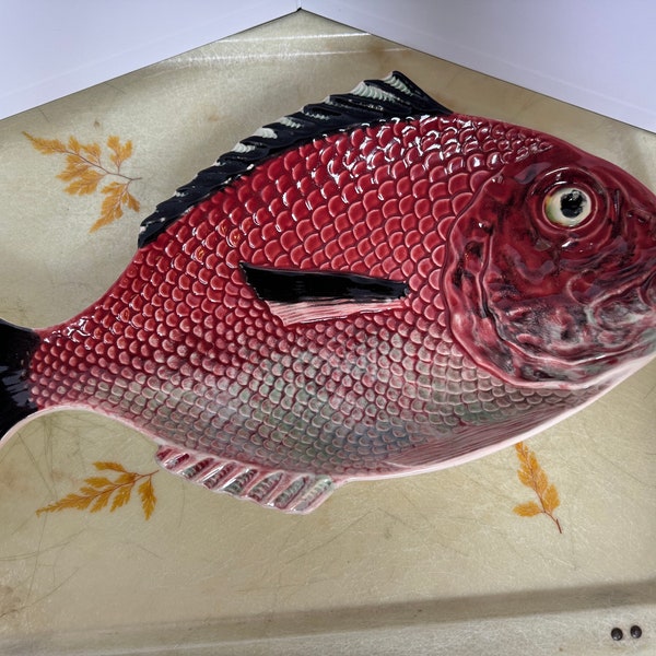 BORDALLO PINHEIRO Ceramic Large Red Fish Decorative Platter/Dish, Made in Portugal 16”x9”